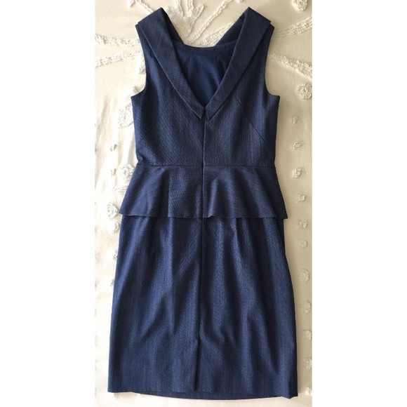 Antonio Melani Flattering Denim Dress 4 - Picture 7 of 8